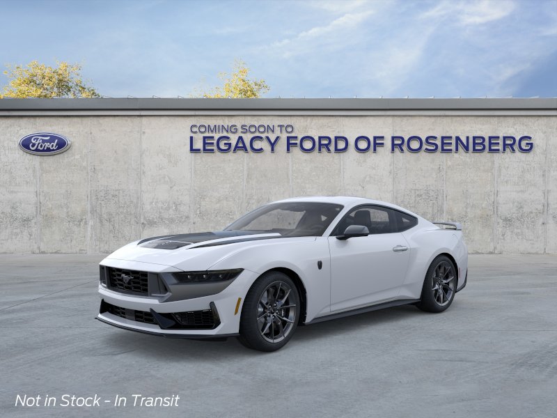 2026 Ford Mustang Dark Horse's photo