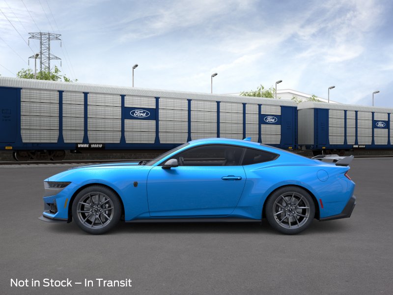 2026 Ford Mustang Dark Horse's photo