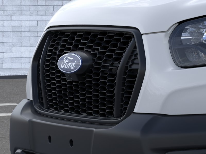 New 2026 Oxford White Ford XL image 18