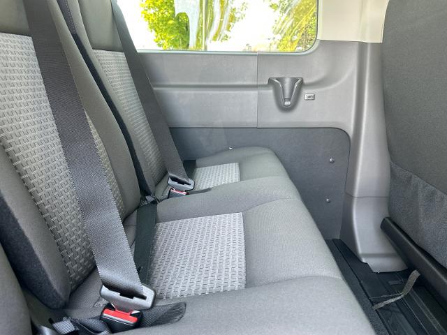 New 2026 Oxford White Ford Passenger Van XLT image 51