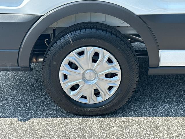 New 2026 Oxford White Ford Passenger Van XLT image 52