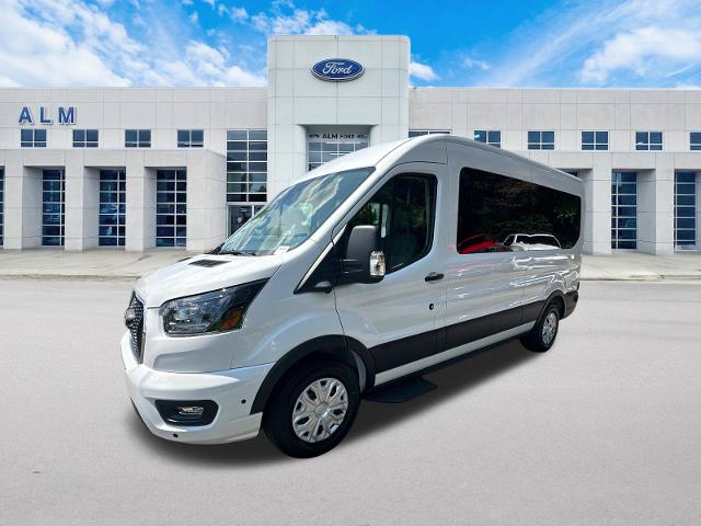 New 2026 Oxford White Ford Passenger Van XLT image 35