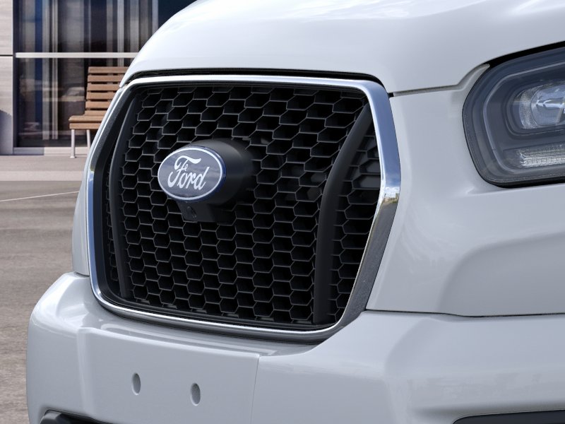 New 2026 Oxford White Ford Passenger Van XLT image 48
