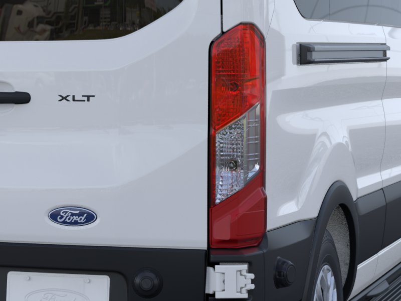 New 2026 Oxford White Ford Passenger Van XLT image 52