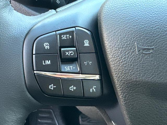 New 2026 Oxford White Ford Passenger Van XLT image 54