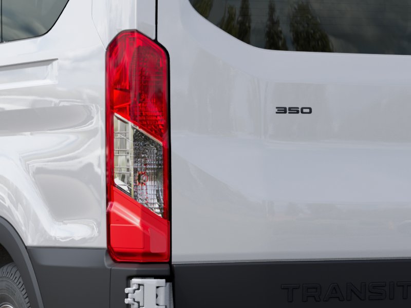 New 2027 Oxford White Ford Passenger Van XL image 21