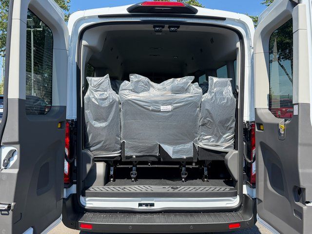 New 2027 Oxford White Ford XL image 44
