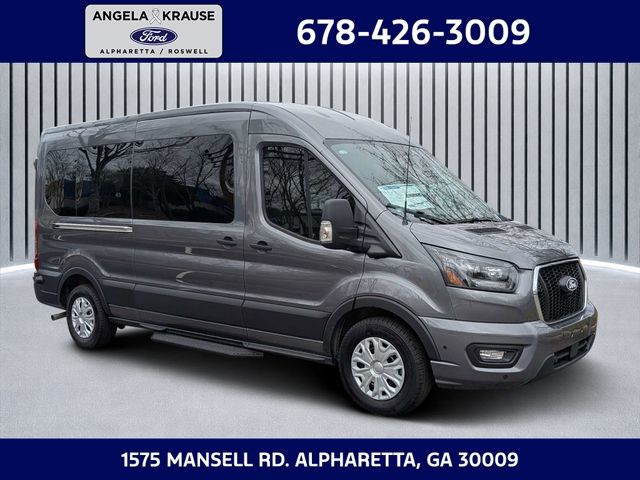 2026 Ford Transit Passenger Wagon XLT