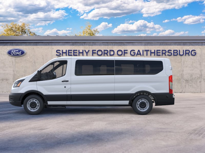 New 2026 Oxford White Ford 350 XL image 25