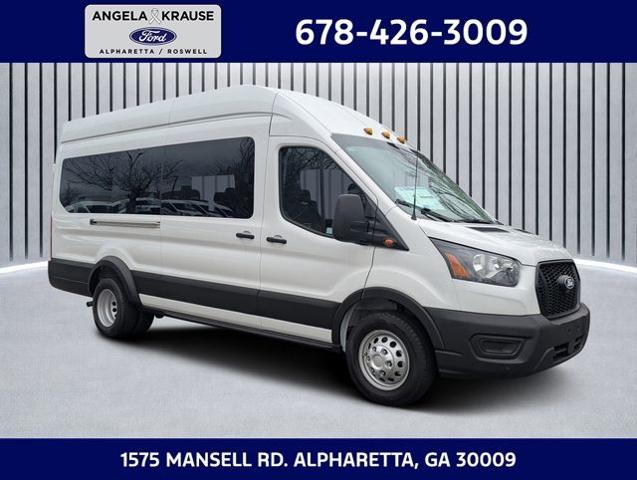 2026 Ford Transit Passenger Wagon XL