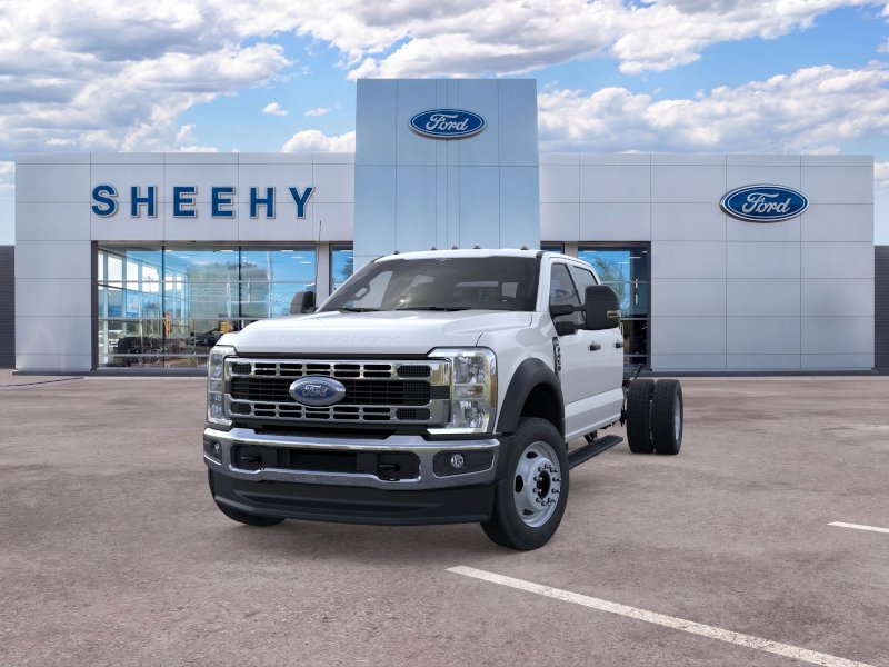 2025 Ford F-450 Super Duty Chassis Cab XL - Photo 36
