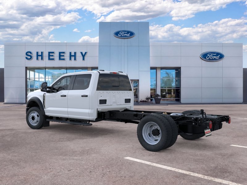2025 Ford F-450 Super Duty Chassis Cab XL - Photo 38