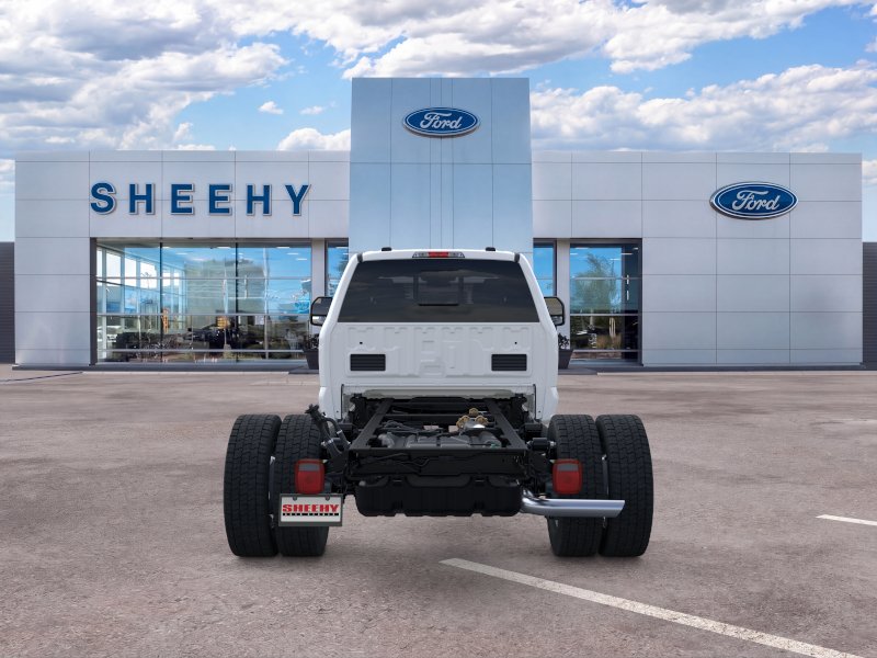 2025 Ford F-450 Super Duty Chassis Cab XL - Photo 39