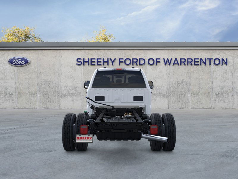 New 2025 Oxford White Ford XL CONCRETE image 26