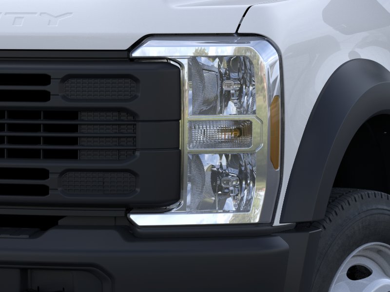 New 2026 Oxford White Ford F-550® XL image 18
