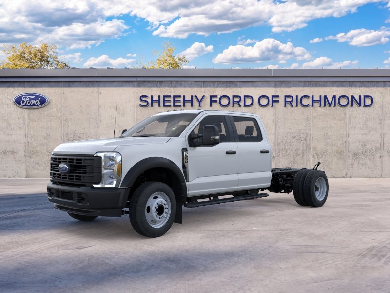 New 2026 Oxford White Ford F-550® XL image 2