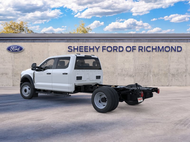 New 2026 Oxford White Ford F-550® XL image 5