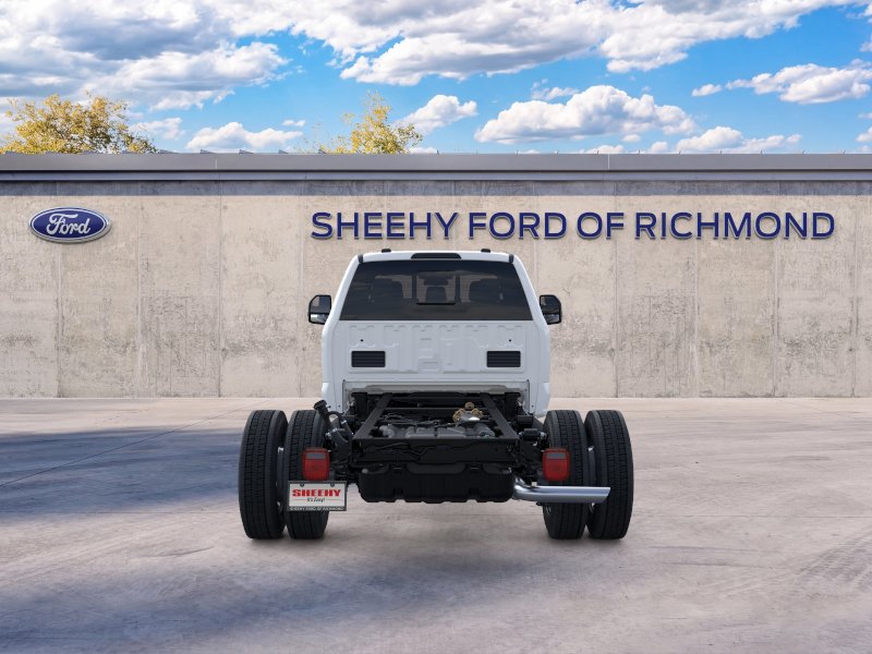 New 2026 Oxford White Ford F-450® XL image 6
