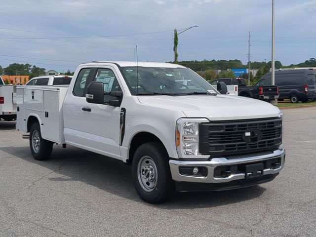 New 2026 Oxford White Ford F-250® XL image 62