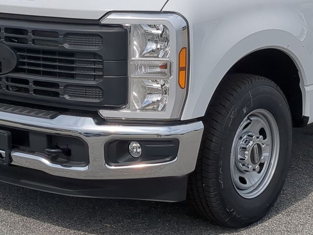 New 2026 Oxford White Ford F-250® XL image 64