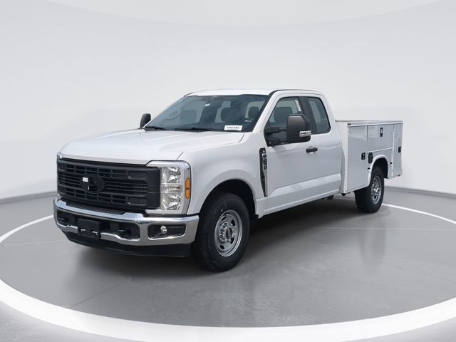 New 2026 Oxford White Ford F-250® XL image 48