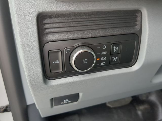 New 2026 Oxford White Ford F-250® XL image 70