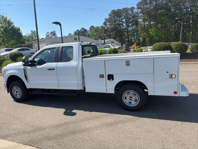 New 2026 Oxford White Ford F-250® XL image 2
