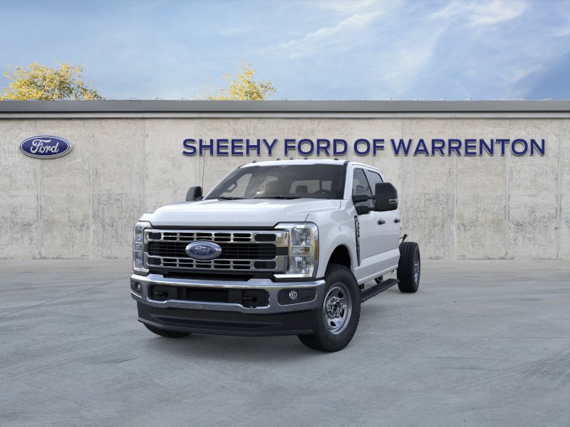 New 2026 Oxford White Ford XL SERVICE BODY image 24