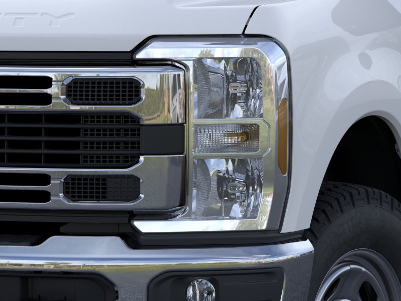 New 2026 Oxford White Ford XL image 19