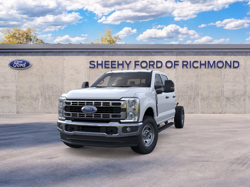 New 2026 Oxford White Ford XL image 4