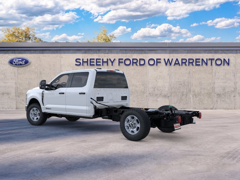New 2026 Oxford White Ford XLT SERVICE BODY image 35