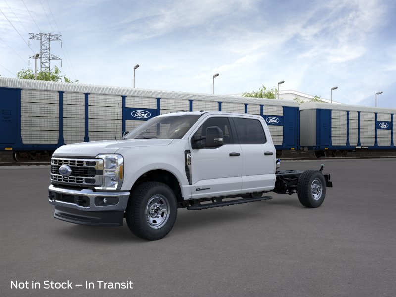 2026 Ford F-350 XL 4x4 Crew Cab 179-In SRW's photo