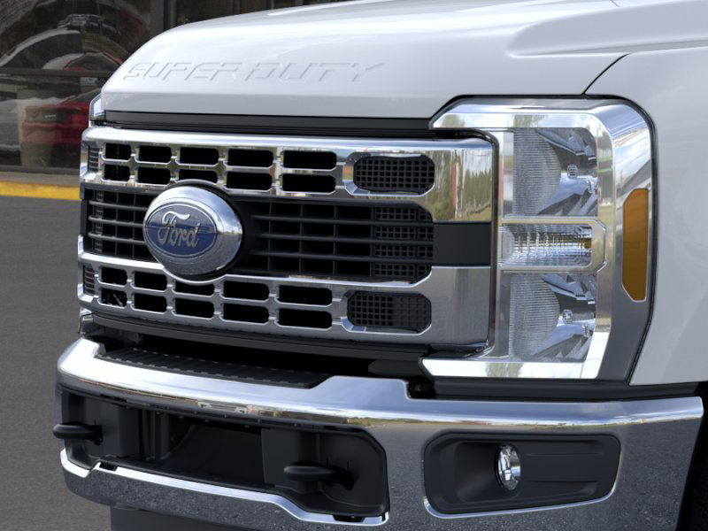 New 2026 Oxford White Ford F-350® XL image 47