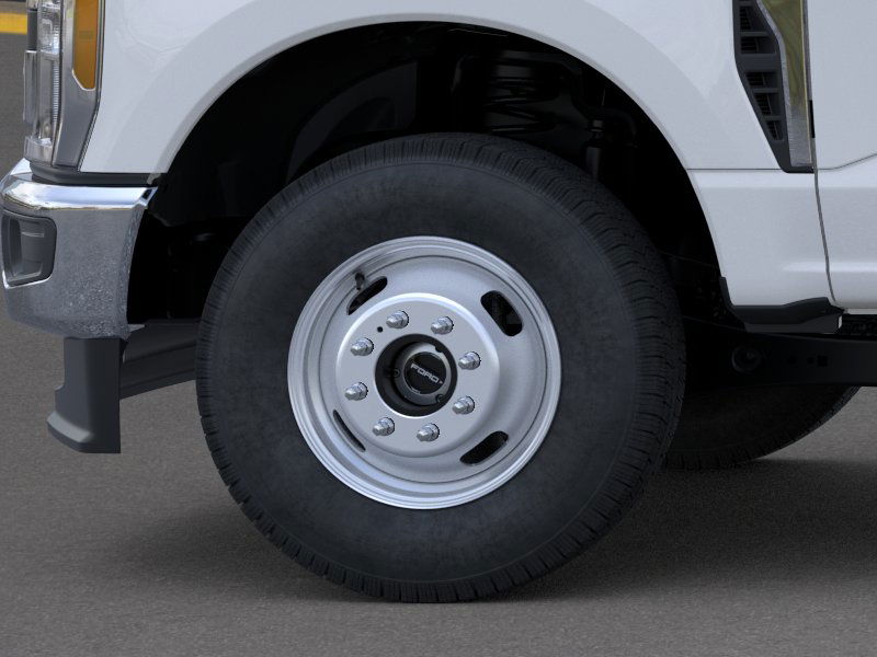 New 2026 Oxford White Ford F-350® XL image 49