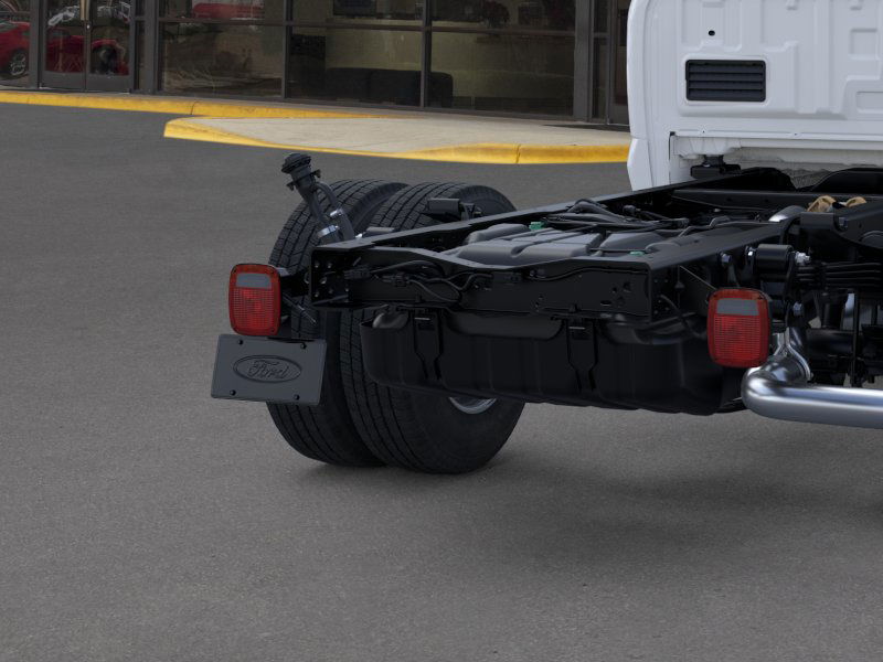 New 2026 Oxford White Ford F-350® XL image 51