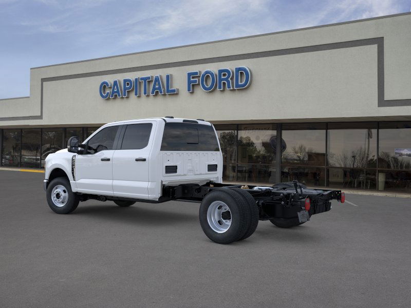 New 2026 Oxford White Ford F-350® XL image 34