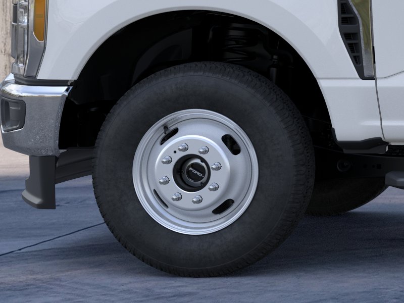 New 2026 Oxford White Ford XL image 20