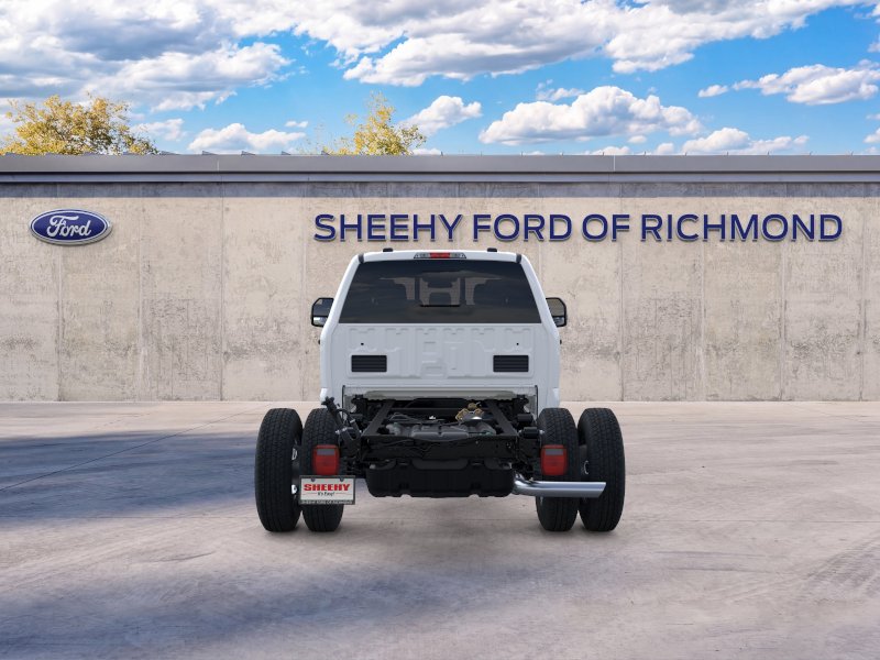 New 2026 Oxford White Ford XL image 7