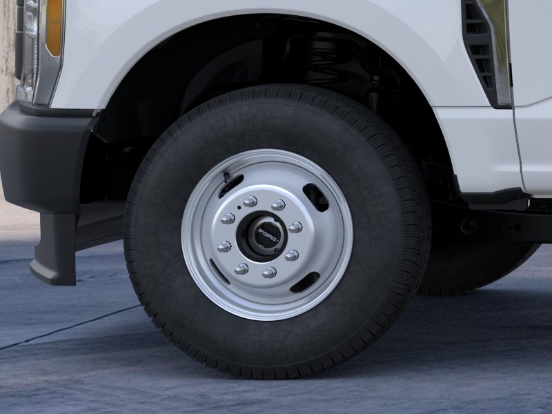 New 2026 Oxford White Ford F-350® XL image 19