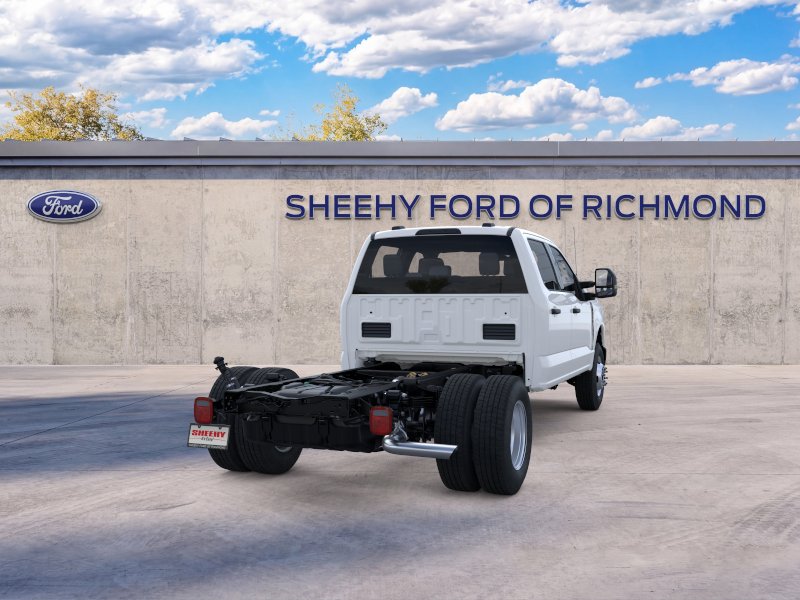 New 2026 Oxford White Ford F-350® XL image 8