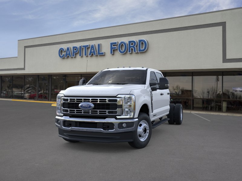 New 2026 Oxford White Ford F-350® XL image 24