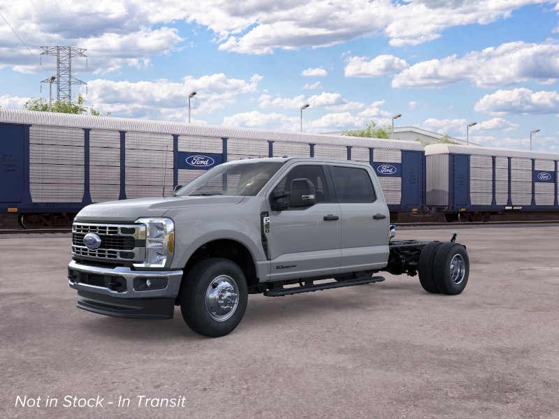 2026 Ford Super Duty F-350 DRW XL