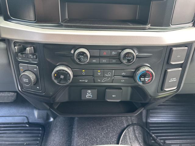 2025 Ford F-350 Super Duty Chassis Cab XL - Photo 13