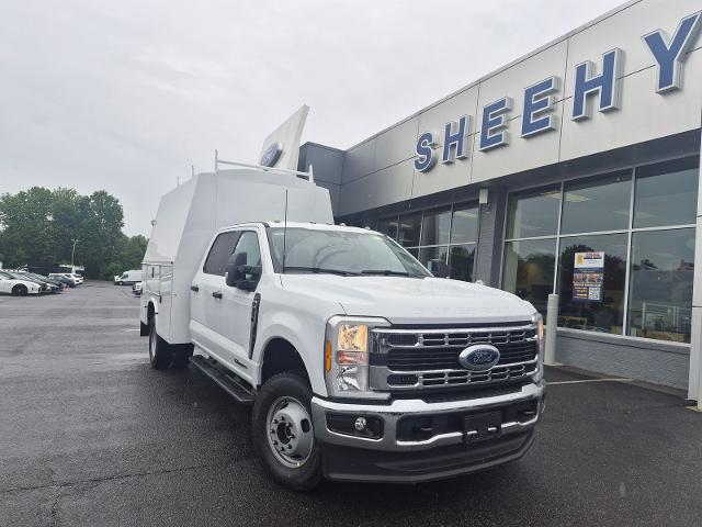 New 2026 Oxford White Ford XL SERVICE BODY image 27