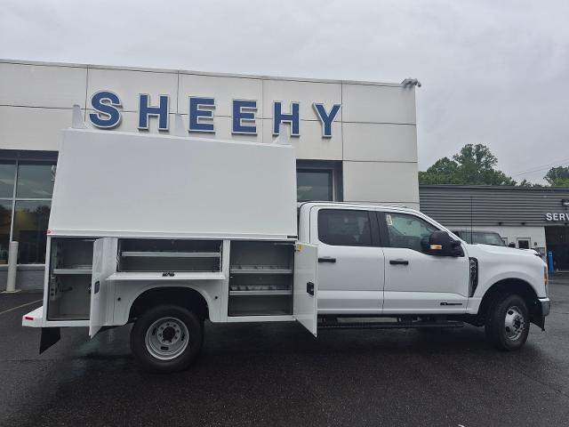 New 2026 Oxford White Ford XL SERVICE BODY image 33
