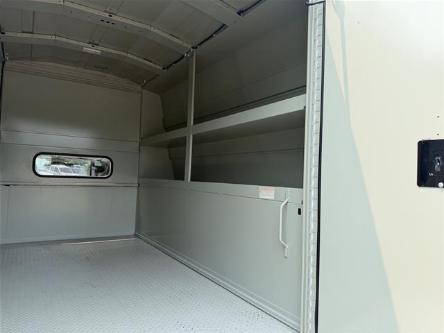 New 2026 Oxford White Ford XL image 35