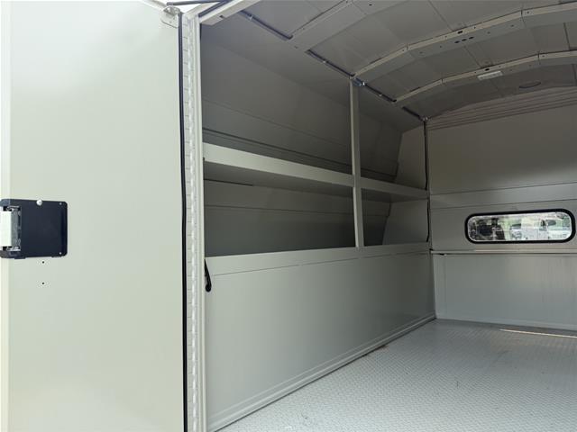New 2026 Oxford White Ford XL image 36
