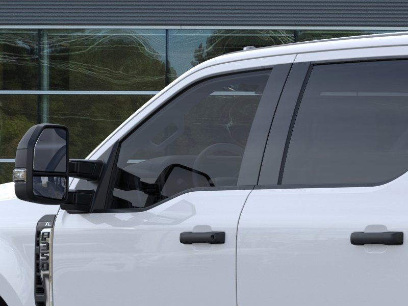 New 2026 Oxford White Ford XL image 44