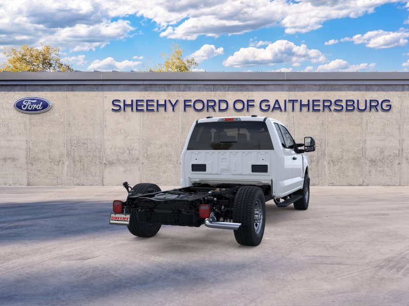 New 2026 Oxford White Ford F-350® XL image 8