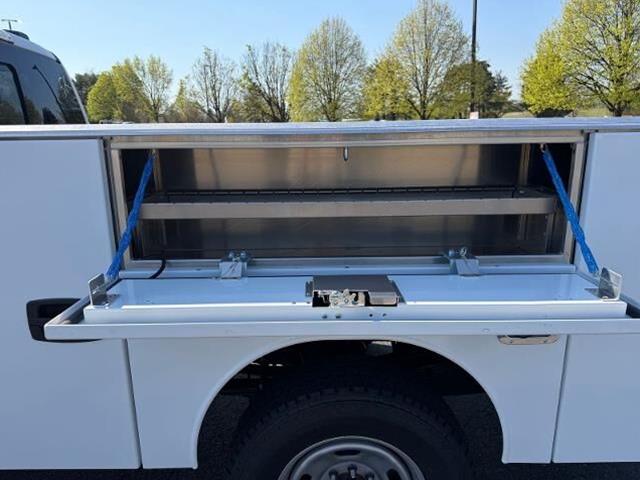 New 2026 Oxford White Ford XL image 28